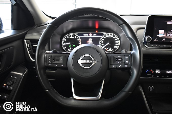 NISSAN Qashqai MHEV 158 CV Xtronic Business